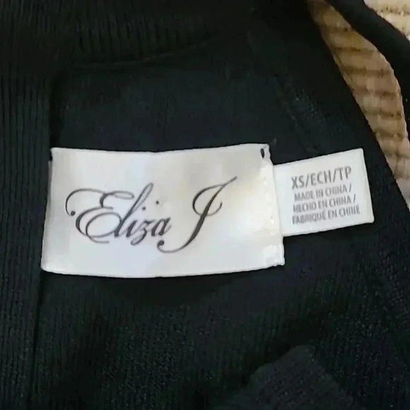 NWOT Gorgeous Eliza  J Cutaway Knit Tank Top Luxe - Black - Size XS - Picture 5 of 8